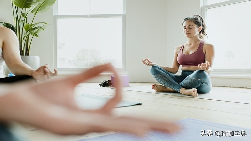3个高质量的瑜伽呼吸练习把呼吸提高到一个新水平 给大脑来次清洁