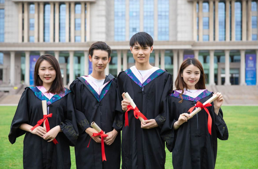 湖南娃想上985有多难？湖大、中南分高录取少，一点“后门”不开