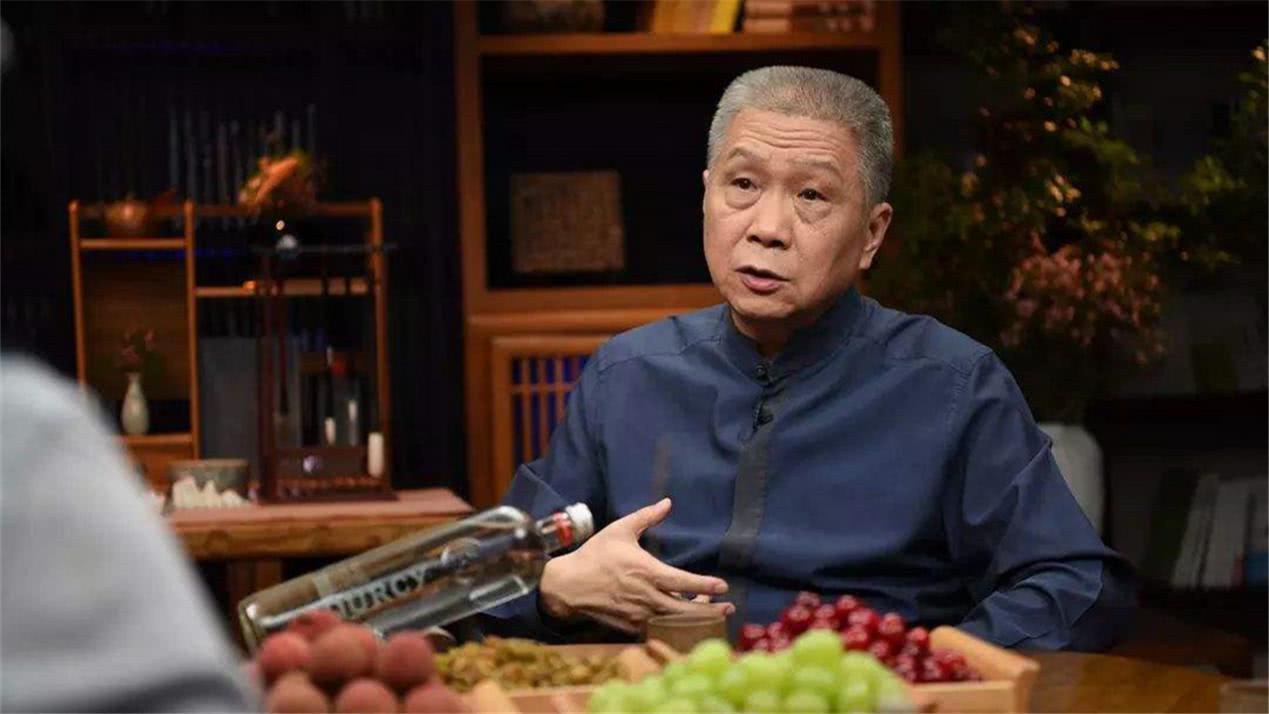 價值500萬的衝耳爐，被乾隆禦製詩文，器形沉穩造型也很漂亮