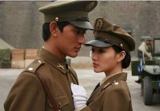 蒲巴甲的荒唐情史，以及他的著名前女友们