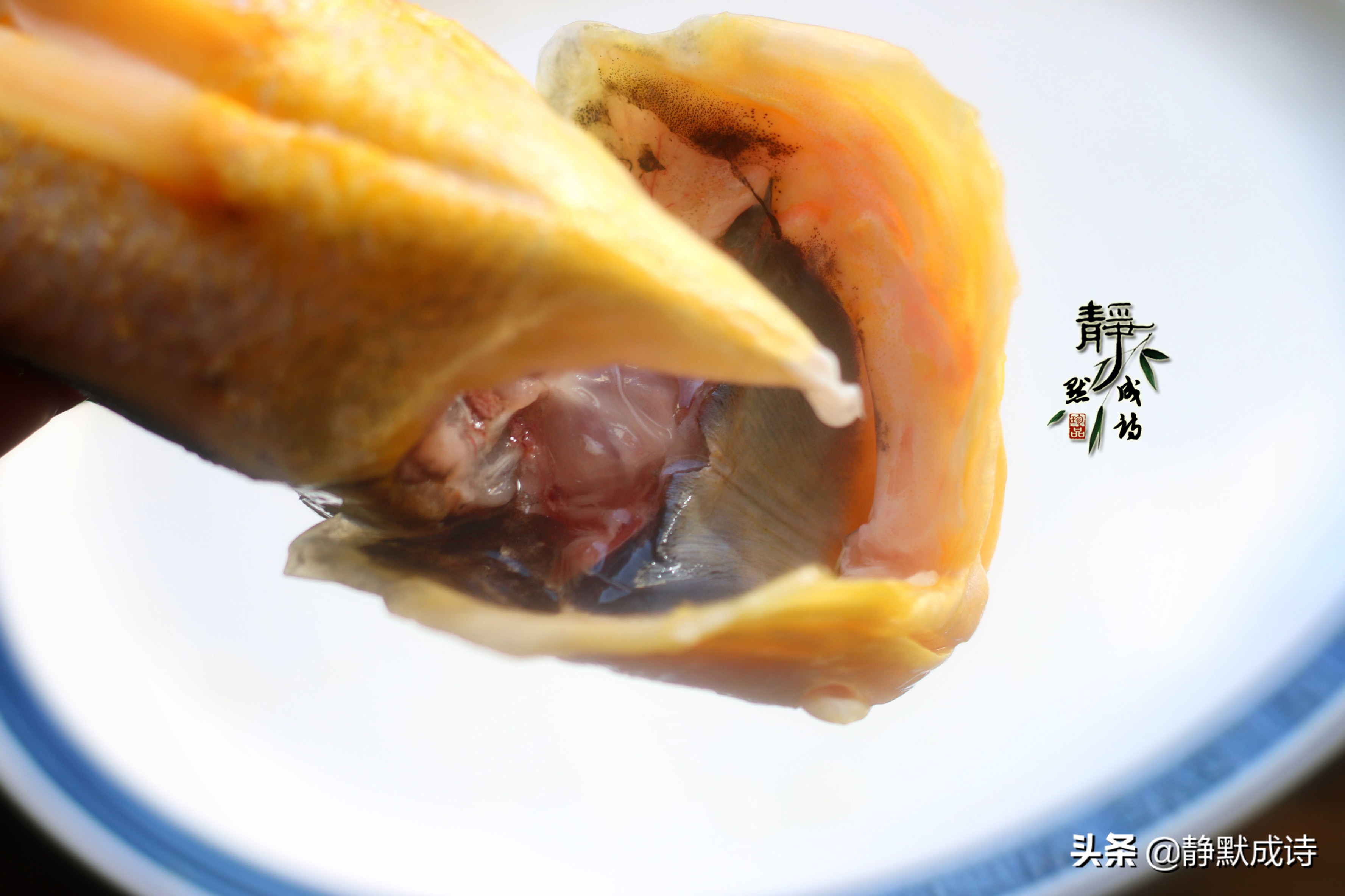春节家宴没它不成席，黄花鱼这么做，比带鱼都受欢迎，好吃又解馋