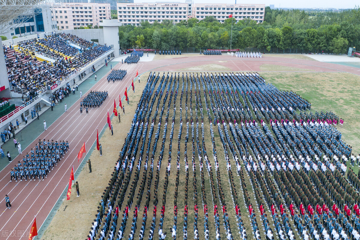 学生成绩低在犹豫是否走单招，看完这5所高校的数据，就有答案了