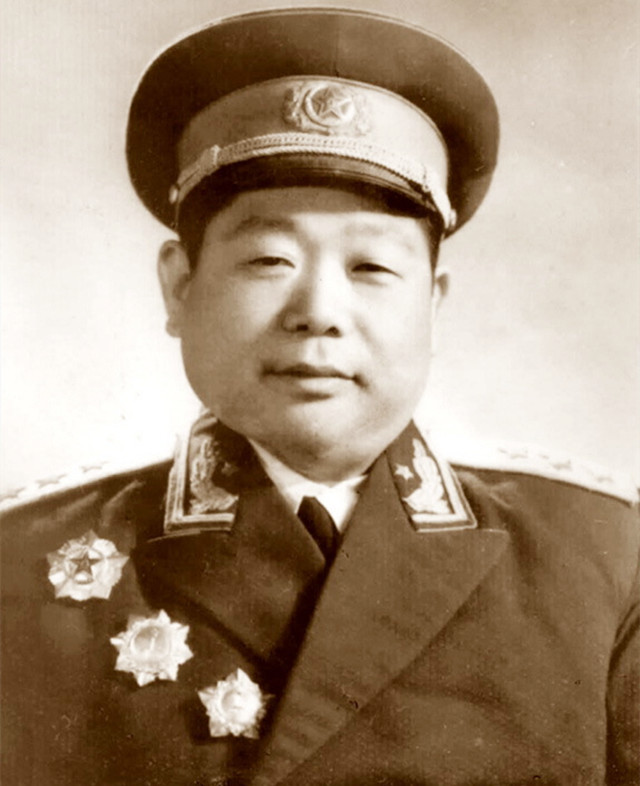 解放军中大名鼎鼎的三杨、三陈和三梁分别是谁？