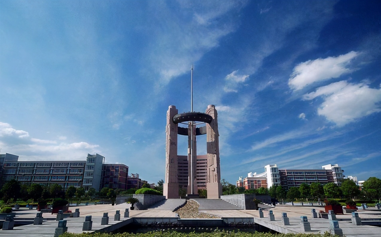 互联网行业爆火，选这4所“IT”类高校，就业前景不输两电一邮