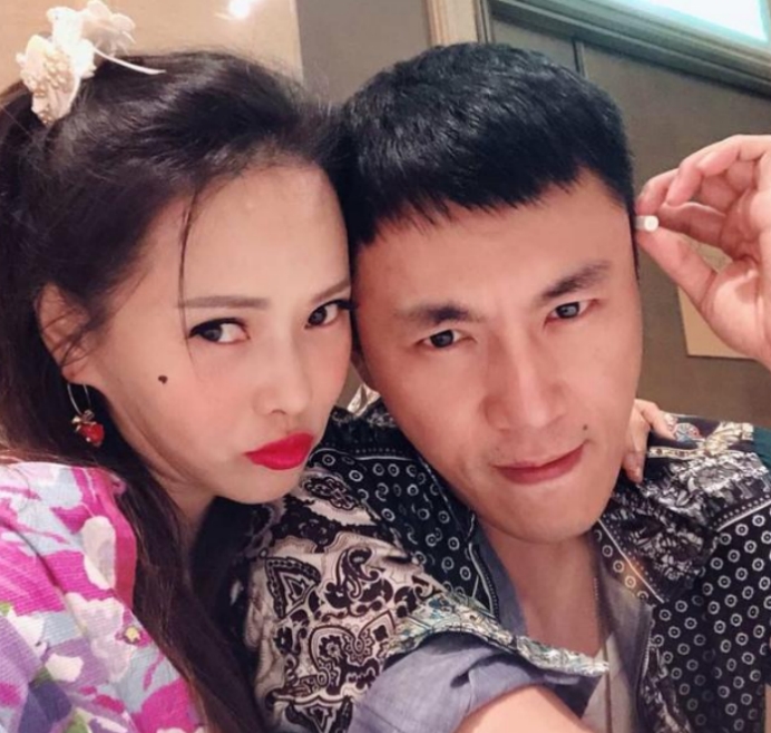 “全能艺人”伊能静的混乱情史