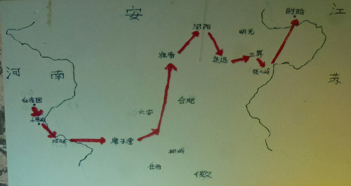 开国中将回乡探亲，次日天未亮就返程，妻子不解，数年后终于明白