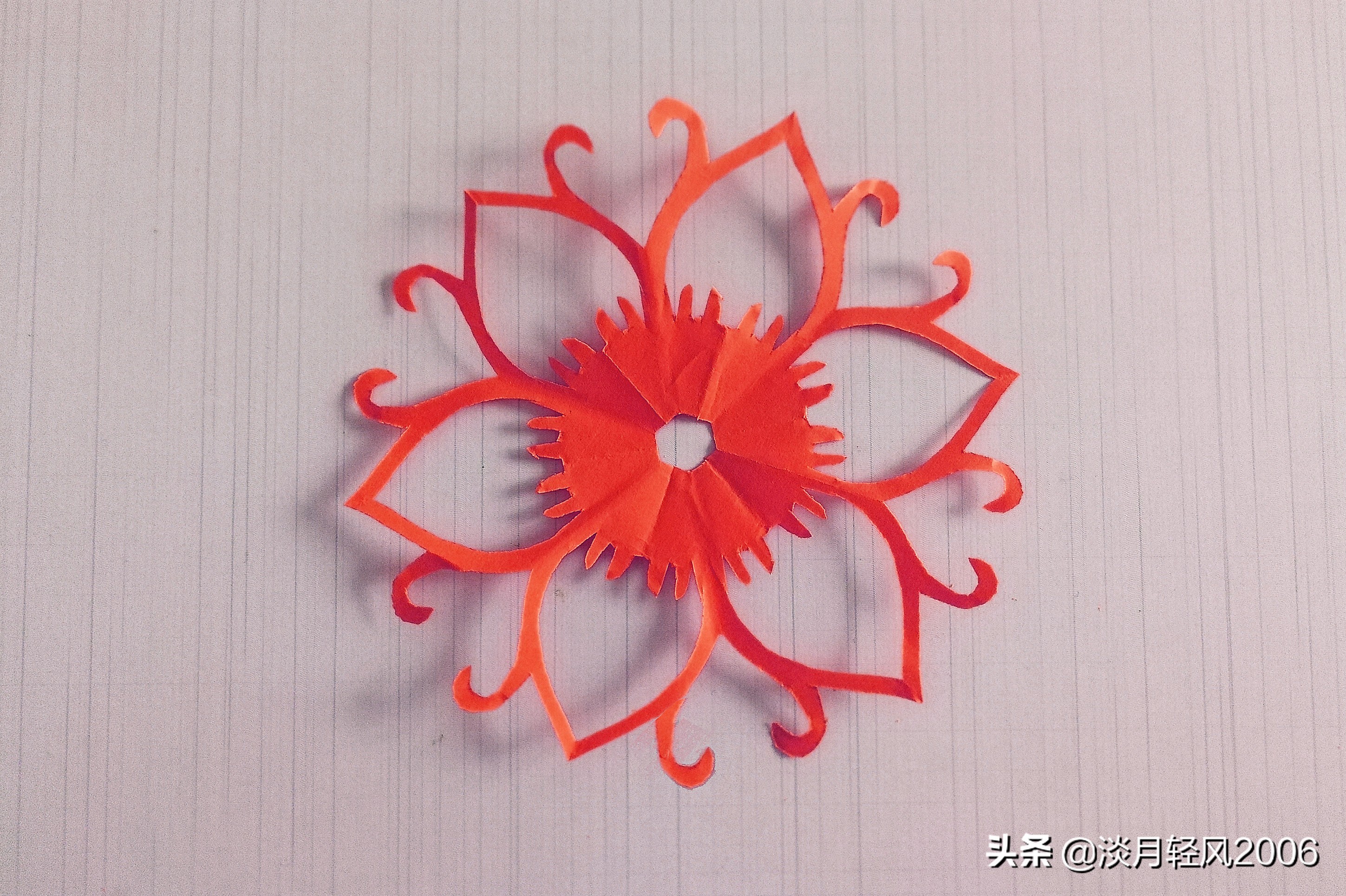 剪窗花. 儿童简单(简单剪纸教程) - 龙腾网