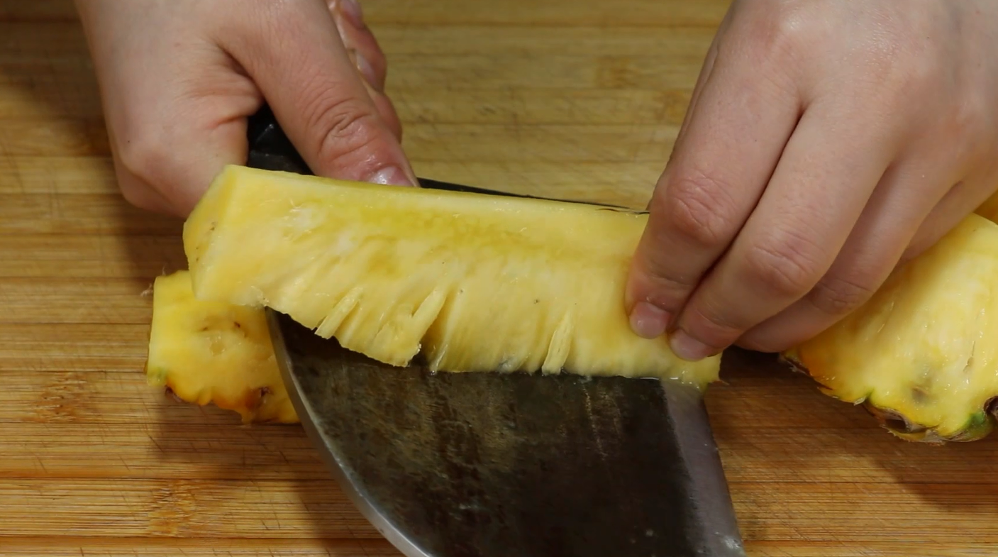 菠萝学会了这个方法，孩子每天吃腻，酸甜开胃，勾起超级食欲