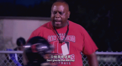 当我在哭泣时，我是“尼洋”，男孩飞到性别歧视。如何打电话给男人