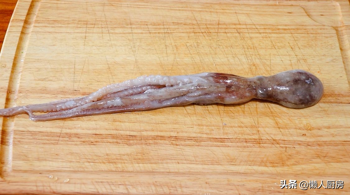 八爪魚怎么做好吃 家常做法,八爪魚怎么做好吃 家常做法視頻