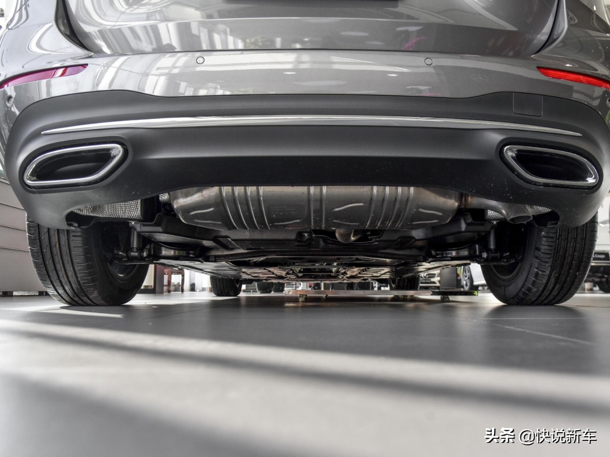 价格便宜的原装进口奔驰，空间比入门A级更大，带你看奔驰B级