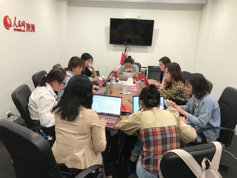 日新月著 博闻多识 | 浙江传媒学院新闻与传播学院欢迎你！