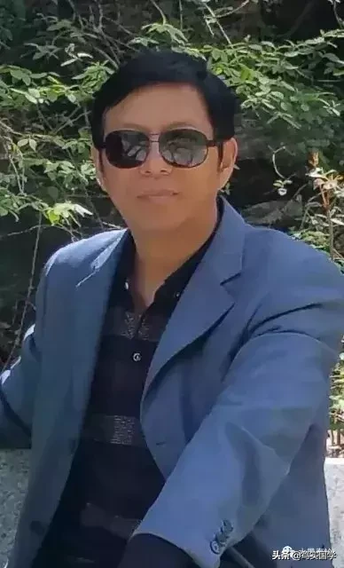 殷满仓作品:我的爷爷奶奶