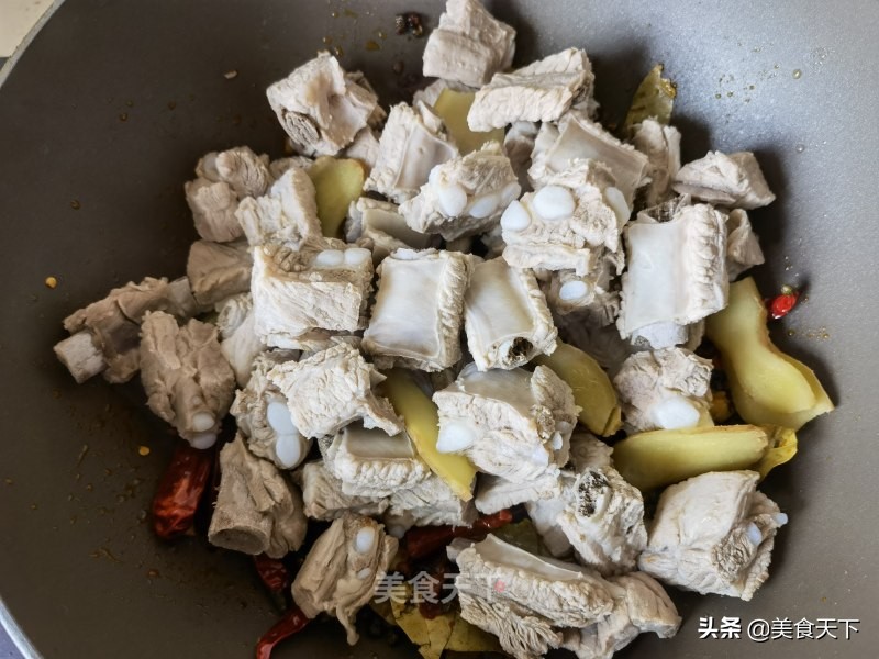 郫县豆瓣酱能做什么菜（豆瓣酱轻松搞定百款家常下饭菜）