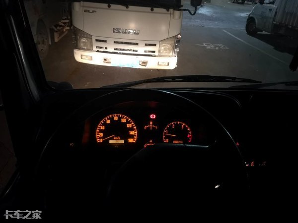 开轻卡跑城配运输行情怎么样？卡车司机：有货都不一定能挣钱