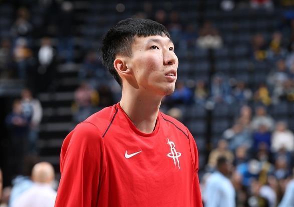 nba外籍球员为什么都带奇字(东契奇约基奇努尔基奇今年NBA带奇都发挥好 我们的周琦呢)