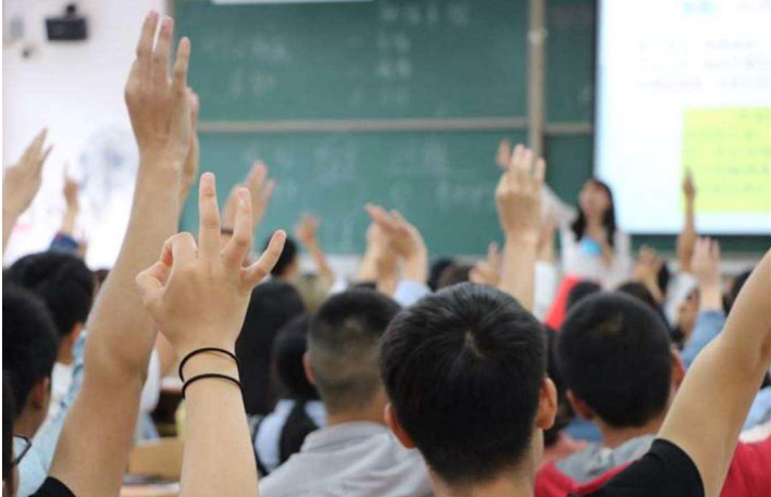 大学挂科率“较高”的几大专业，期末考难度大，看你专业排第几？