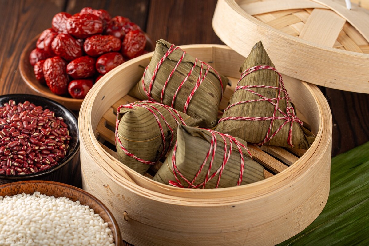 端午包粽子，糯米要泡几小时？掌握关键1步，粽子软糯不夹生