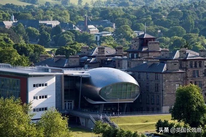 70所英国大学秋季开学安排汇总！多校公布最晚抵校时间