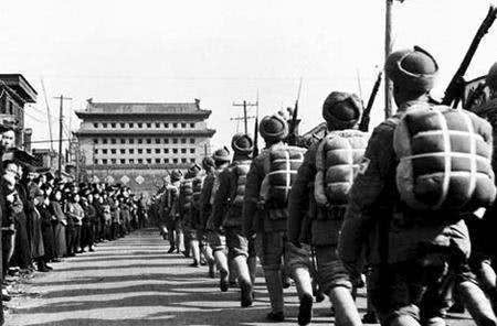 十大元帅1947年谁级别最高：林彪第三，贺龙第七，陈毅竟不如粟裕