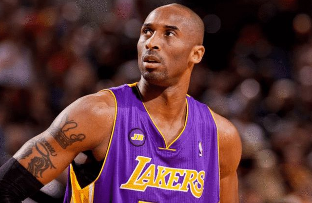 颜值实力并存！盘点NBA又帅又能打的十大球星：科比仅排第三名