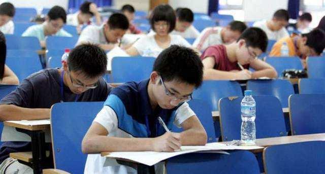 别人家的孩子，手风琴10级素描8级，17岁考入中科大少年班