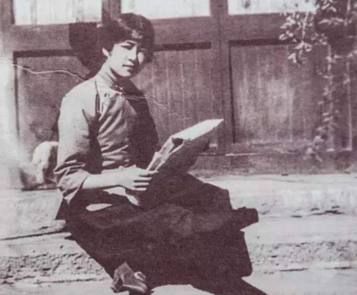 林徽因儿女考清华均落榜，林徽因心痛复查考卷，世人都说可惜