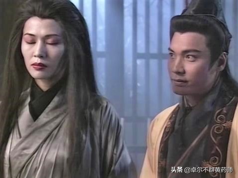 《射雕英雄传》中，梅超风逼问郭靖玄门内功，为何不直接问杨康？