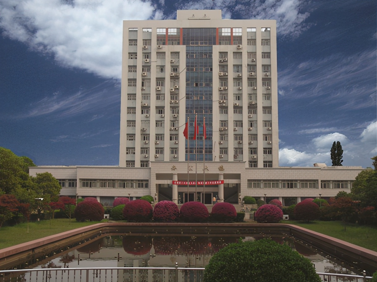 成都理工VS长沙理工，后者为何占优？交通加电力热度超地质学太多