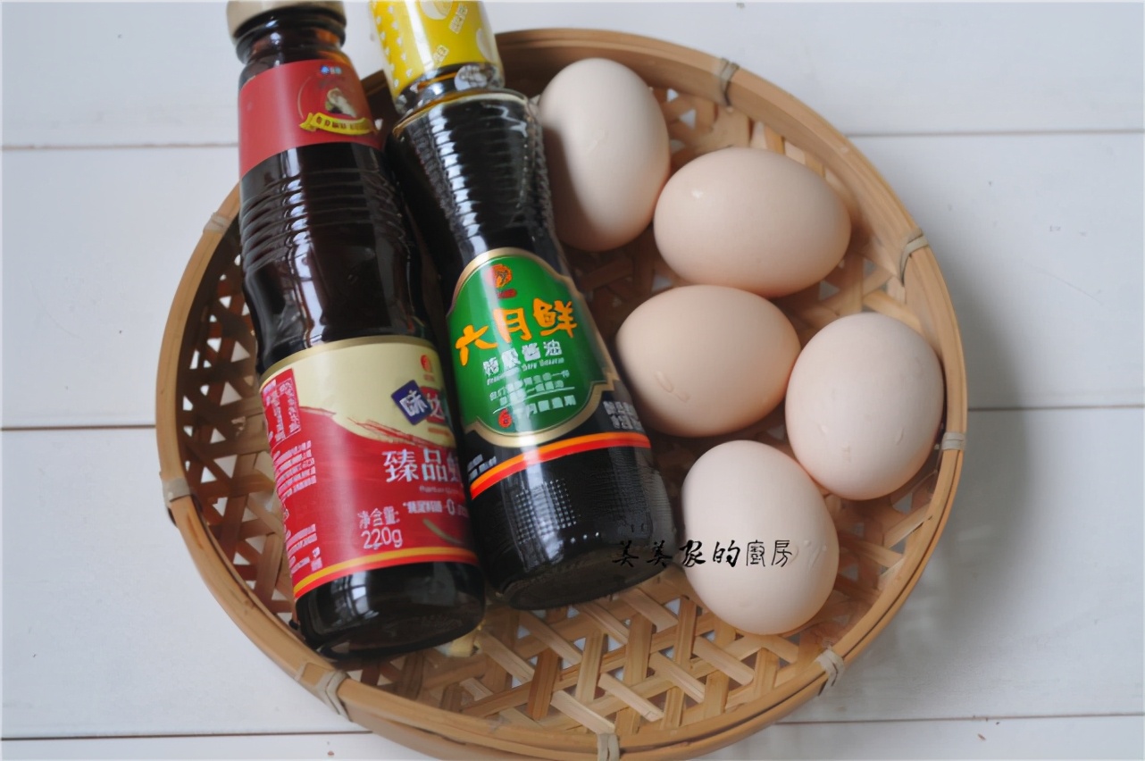 比水煮蛋入味，比茶叶蛋健康，煮一锅“立夏蛋”，好吃又好看