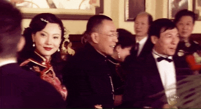 旗袍别瞎穿，太干瘪没韵味，太丰腴不遮肉，能驾驭的都是气质女神