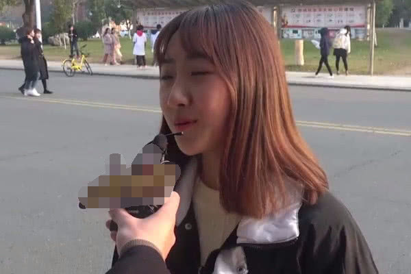 确定关系多久才适合“接吻”？这3个小姐姐不小心说出大实话！