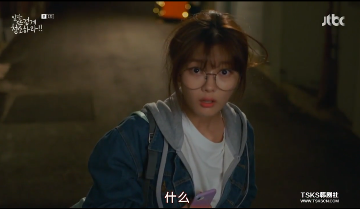 被女主强吻后说是吃到屎，这位男主角你有事吗？