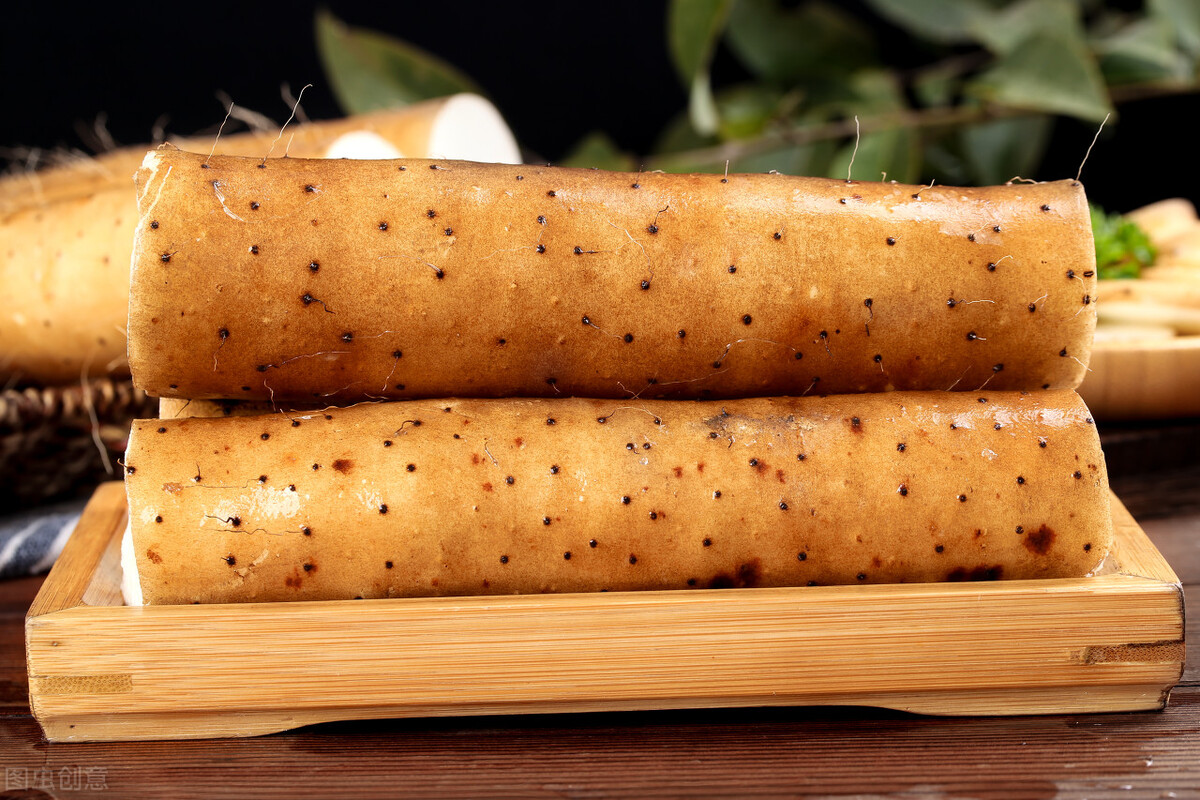 秋冬干燥寒冷，女人要多吃6种食材，补水又驱寒，面如桃花显年轻