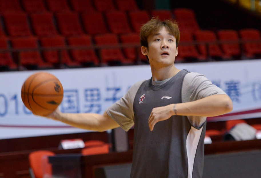 巩晓彬为什么离开nba(深度：巩晓彬下课的4个关键词，酒驾、过往恩怨、睢冉、功高盖主)