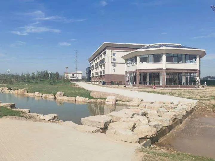 河南安阳3所2万人本科高校 ，排名第3的安阳学院开建原阳校区