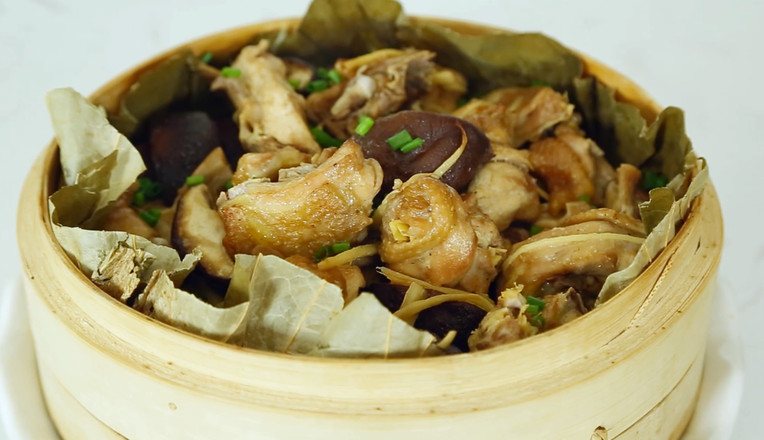 蒸鸡嫩滑美味做法，掌握关键技巧让鸡肉鲜嫩可口