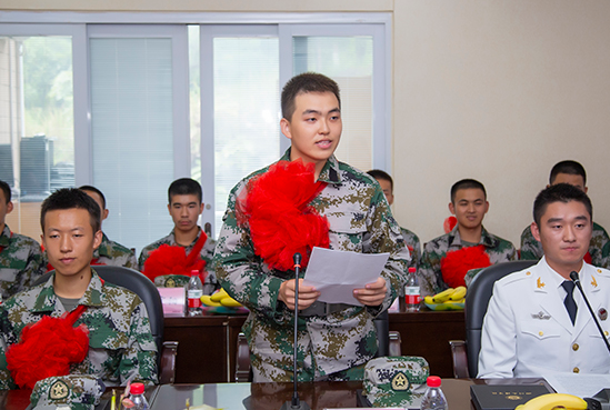 大学生当兵，2年后退伍能有多少“经济补助”，学生需提前了解