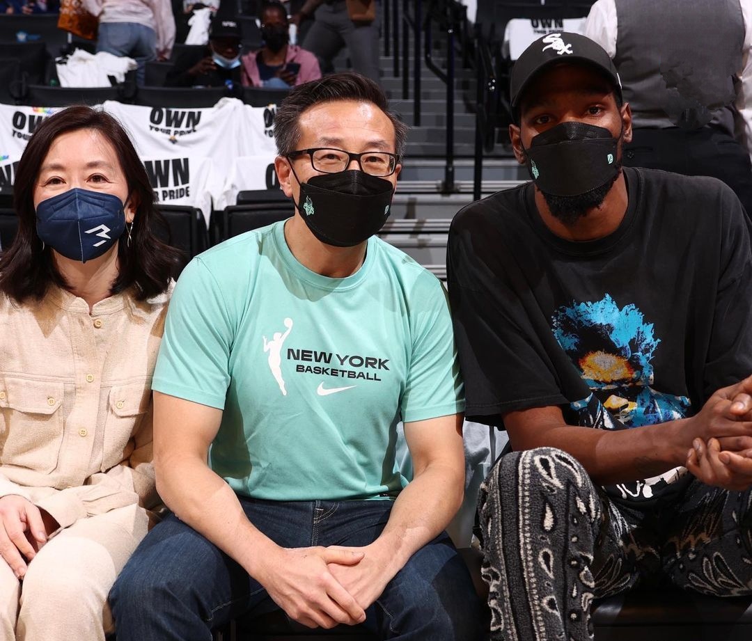 看着如今的保罗，火箭是否心碎？——说说nba“送温暖”的交易