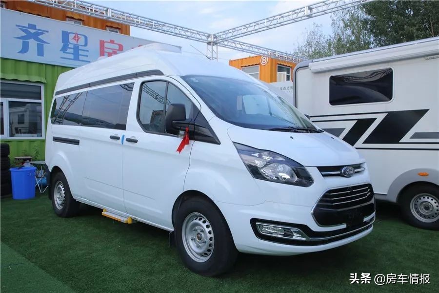 配全球十佳发动机的福特B型房车，日常坐6口，可上京牌不到30万