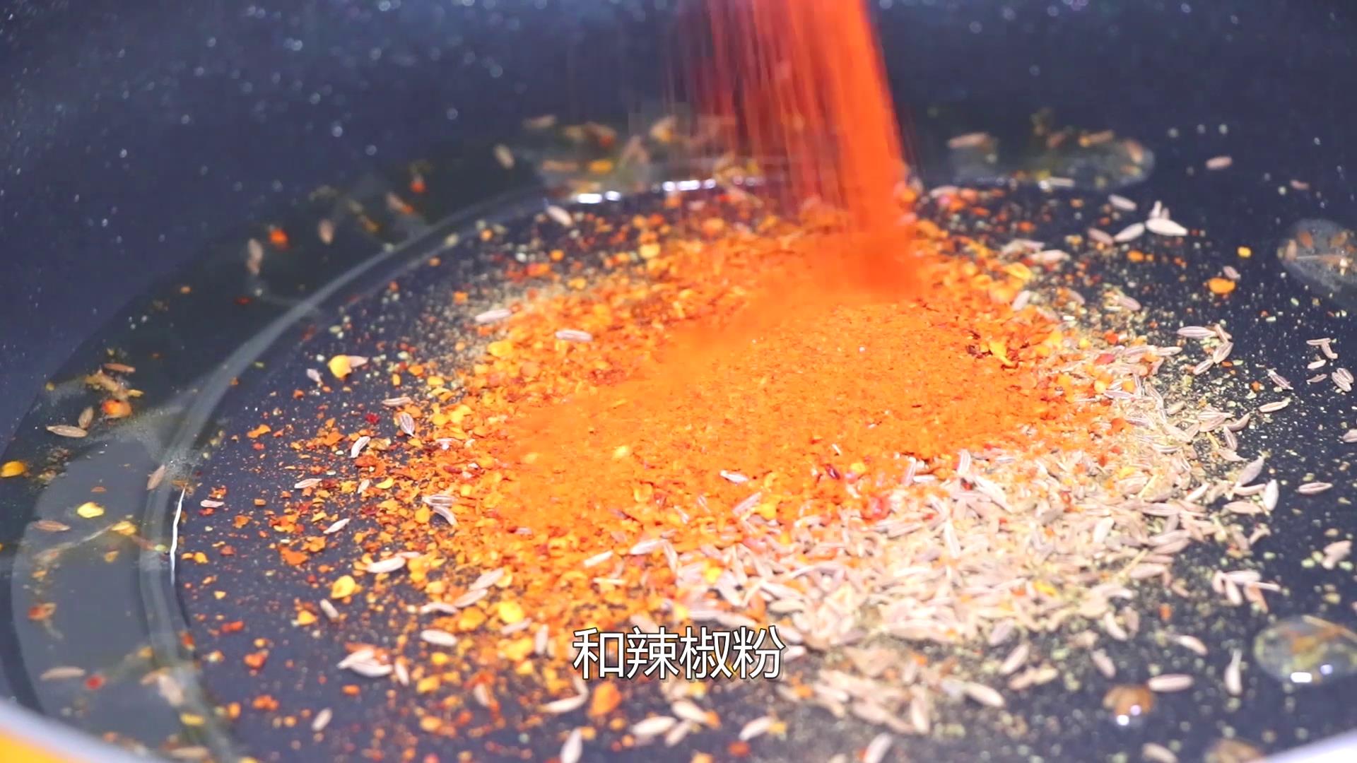 炒大蒜的做法（学会这么炒大蒜比烧烤还美味）