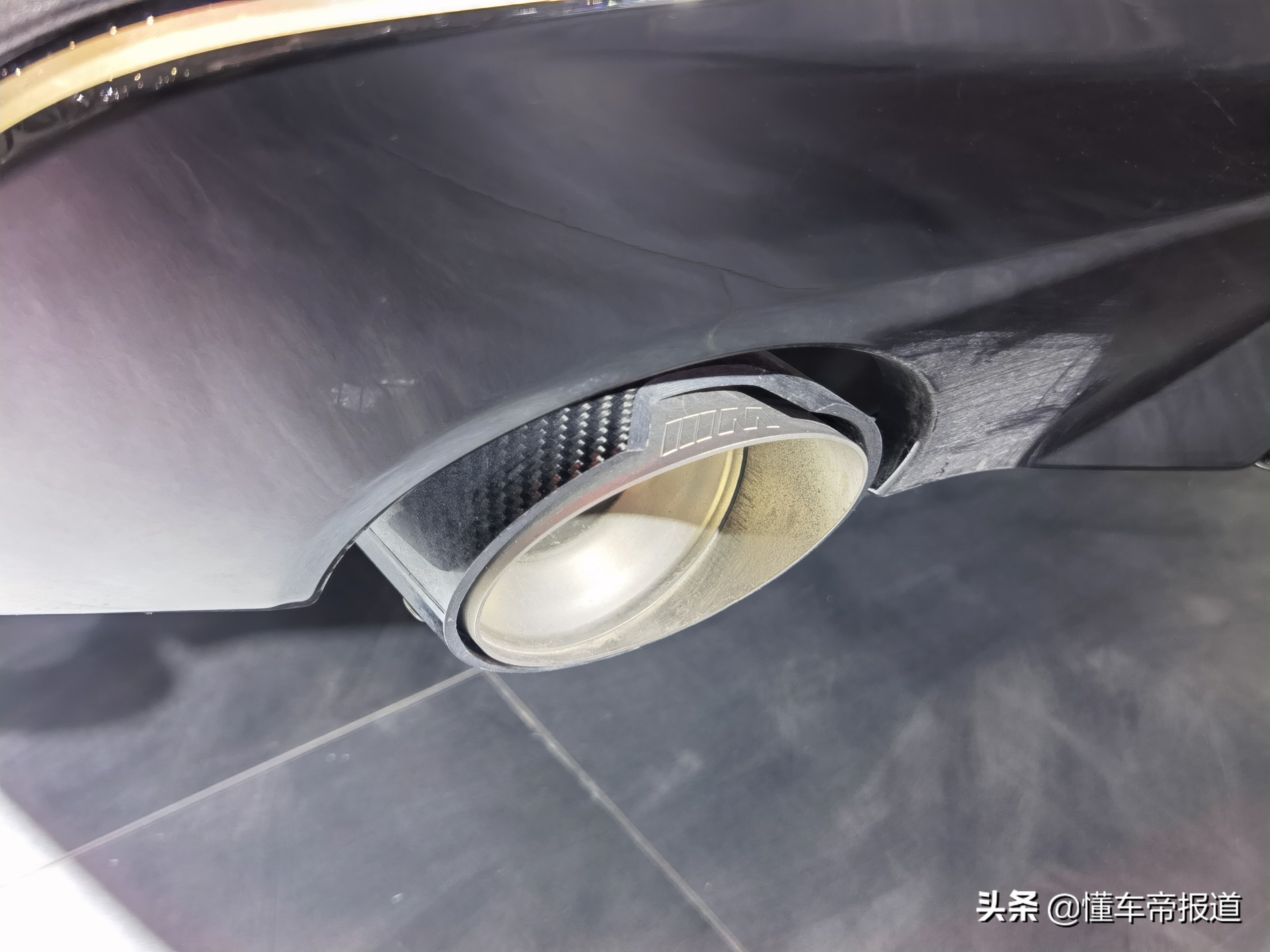 新车 | 带水晶挡把、铈灰中网 宝马3系高性能套件版亮相东莞改装车展