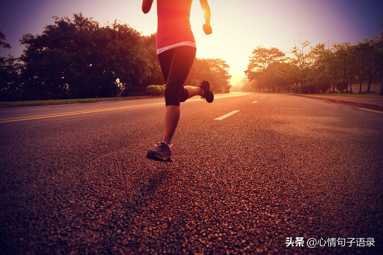 人这一生，多少苦楚藏心底，无人懂，说不出，只能默默咽下。
