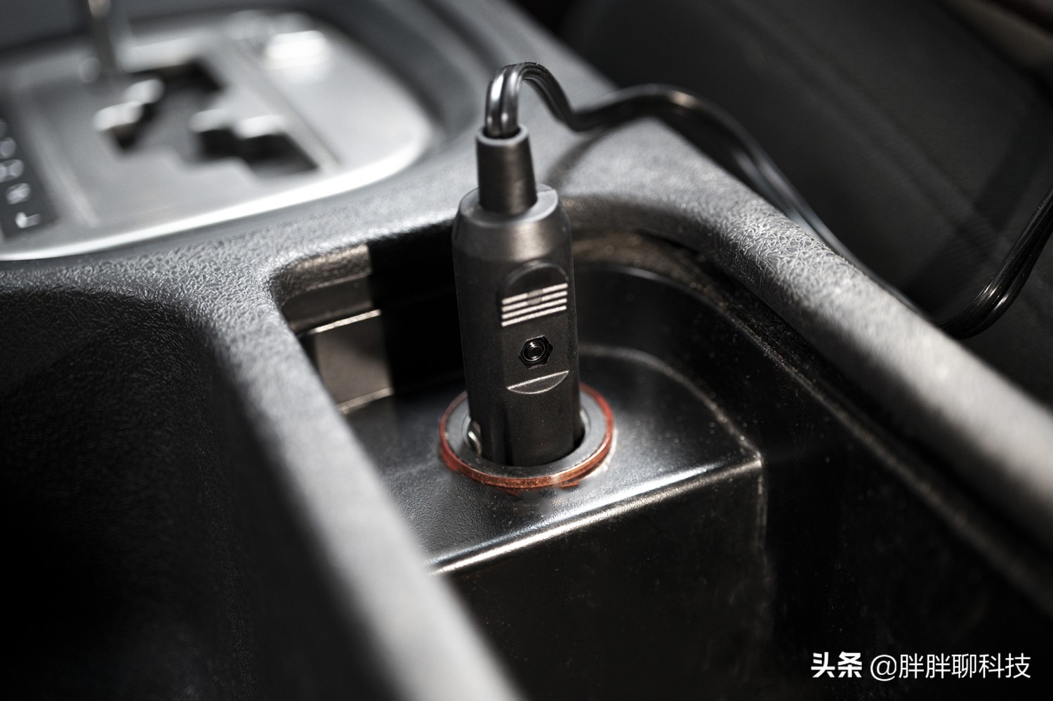 谁的气量更足？360 Q3与70迈青春版车载充气泵对比评测