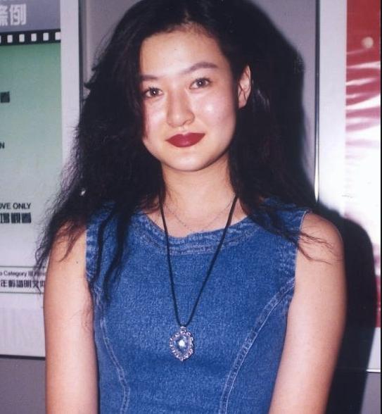 陈宝莲：为亲情，被母卖身成艳星，为爱情，29岁产子后跳楼自杀