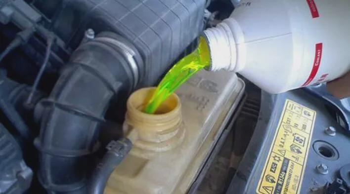 汽车防冻液可不仅是防冻，它还有这些功能
