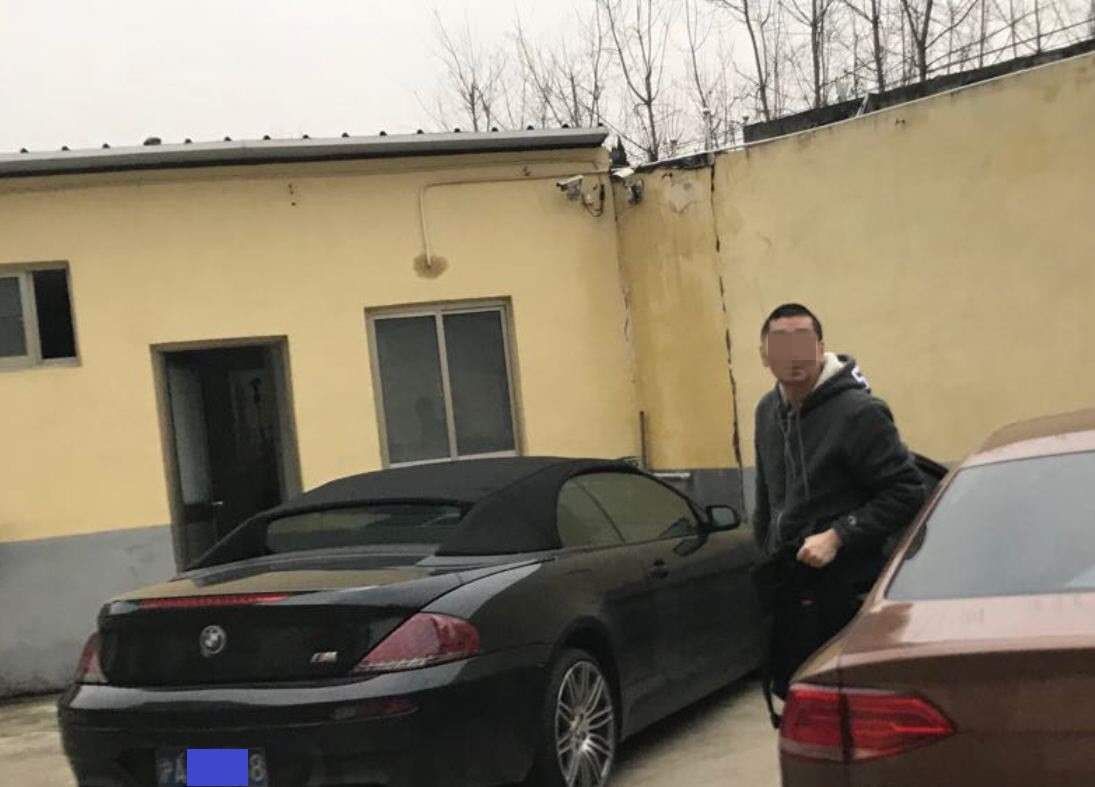 女博士为律师丈夫鸣不平：他为保护姐姐和我才抱住对方不放，遭姐夫索赔1100万未获谅解因故意伤害被捕