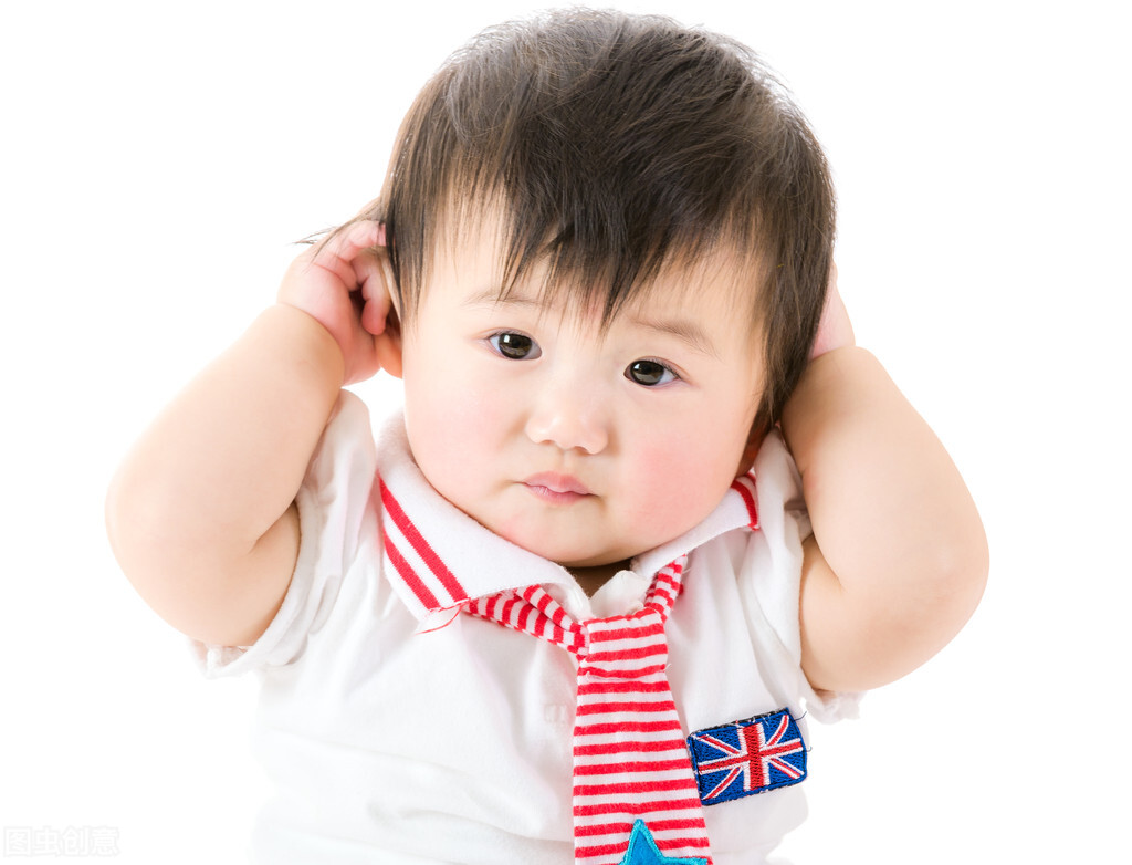 孩子耳屎不能掏？别靠着书本养孩子，中过招的妈妈才知道正确做法