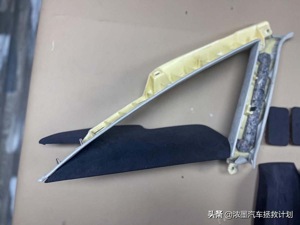 「志在千里」自用奥迪A6武装RS6内饰，带你领略溢出屏幕的震撼感