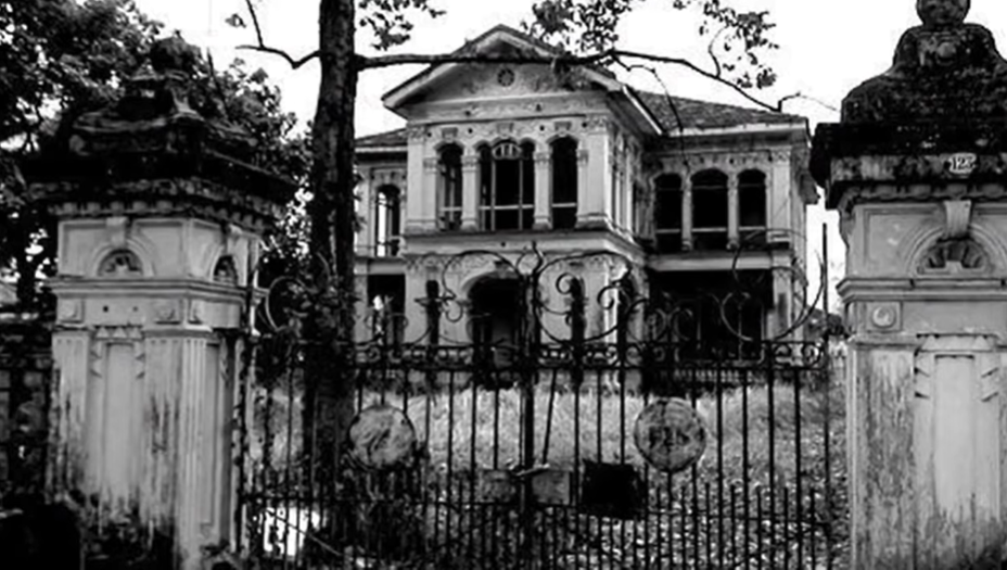 法国贵族少女，被母亲哥哥囚禁25年，获救时睡在自己的排泄物中